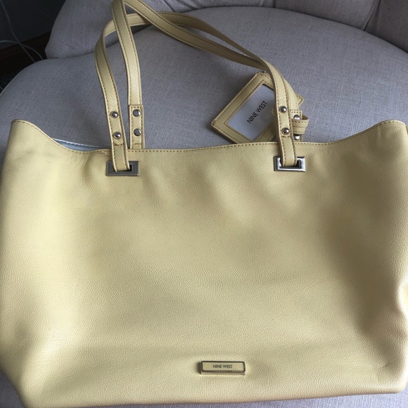 SOLD - Picture 2 of 4